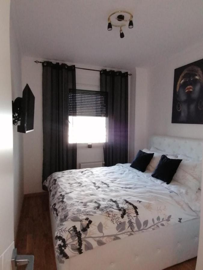 Apartman Anamarija Daire Banyaluka Dış mekan fotoğraf